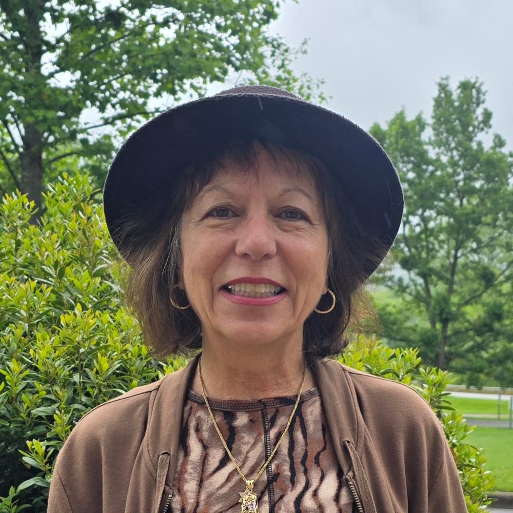 Jaqueline Hatch